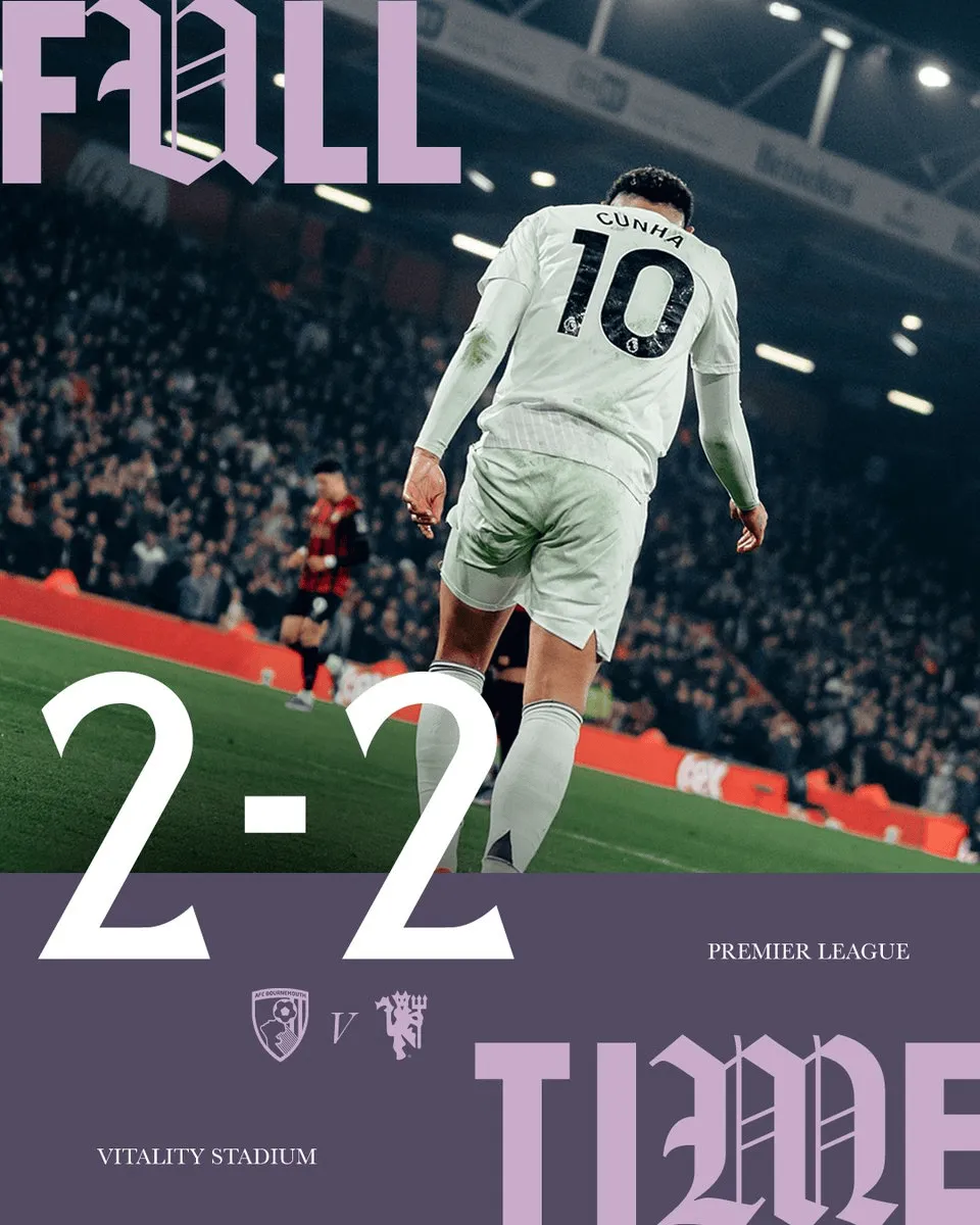 2026英超第31轮伯恩茅斯2-2战平曼联全场比分，库尼亚背影展现比赛的激烈与无奈