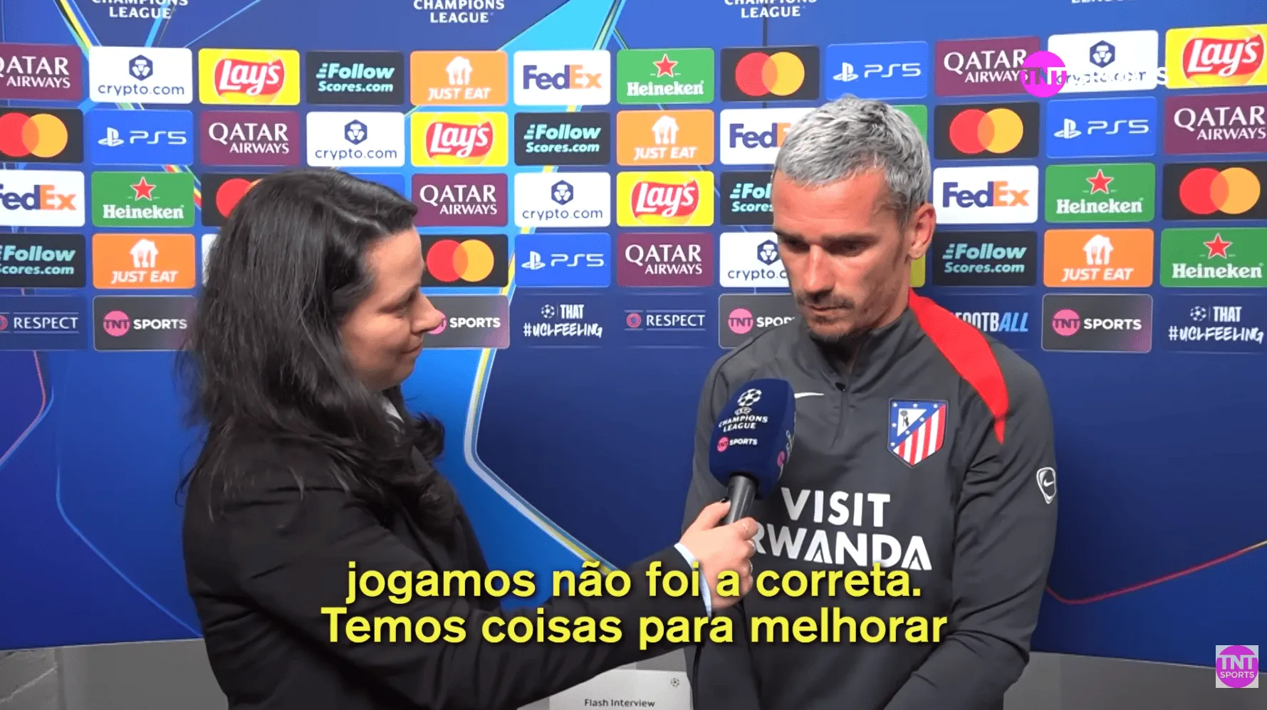 赢个2-0还不高兴？格列兹曼怒批自家战术，普比尔手球疑云暴露马竞体能绝境